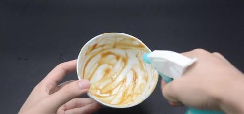 你家有吃剩的柚子皮吗?放白醋里泡一泡,用途真厉害,省钱又实用