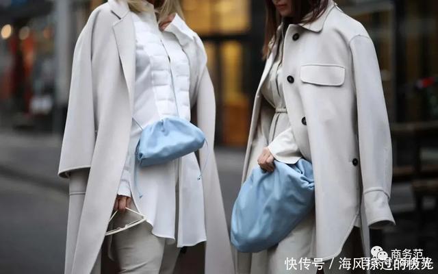 这些mini包什么也装不了，但是可以装可爱啊