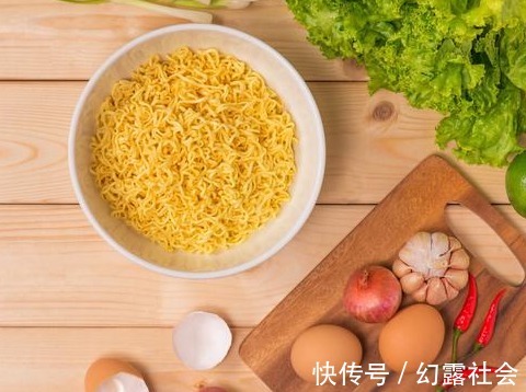 白心|5种常见食物,糖尿病人需要“忌口”,再爱吃也请忍住