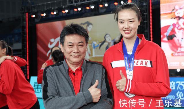 张常宁|中国女排新队长人选浮出水面,不是李盈莹,也不是袁昕玥