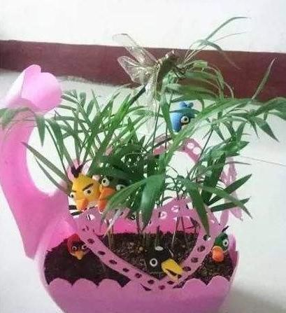 家里的小瓶、小罐别扔了,拿来养花,真是太养眼了!