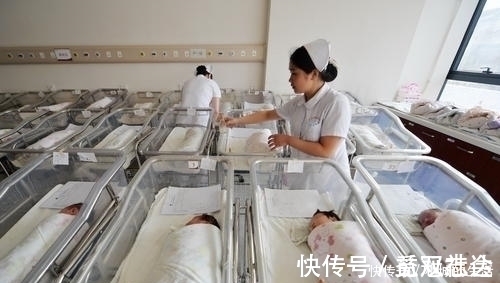 医生|新生儿出生护士为什么要报几斤几两医生一般不说,但父母要知道