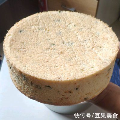 营养物质|#蛋趣体验#咸味海苔肉松戚风