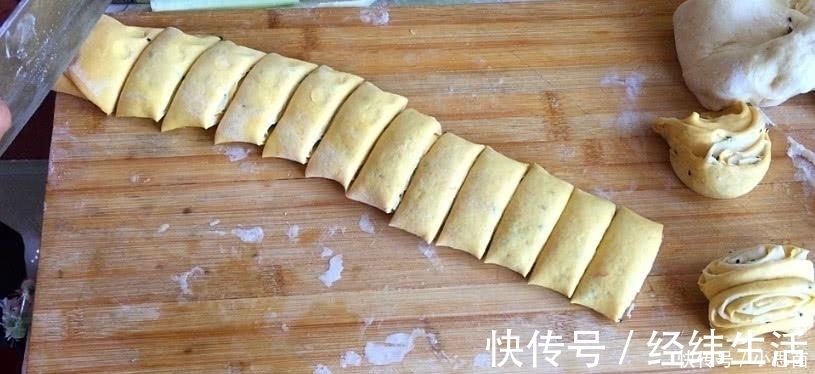 鸡蛋灌饼|一碗面粉,1个鸡蛋,做出最独特面食,3锅不够吃,比馒头好吃10倍