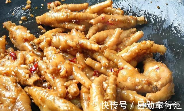雨铭轩|原来鸡爪这样做这么好吃，比虎皮鸡爪还好吃，香气四溢天天吃不够