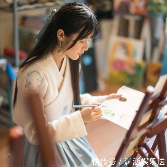 穿上汉服&徐娇一直为汉服做宣传,然而汉服圈却不待见她原因既简单又现实