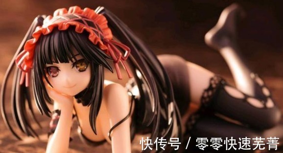 宅男|用手办压泡面桶阿宅因一时失误,只能看着心爱的手办慢慢融化