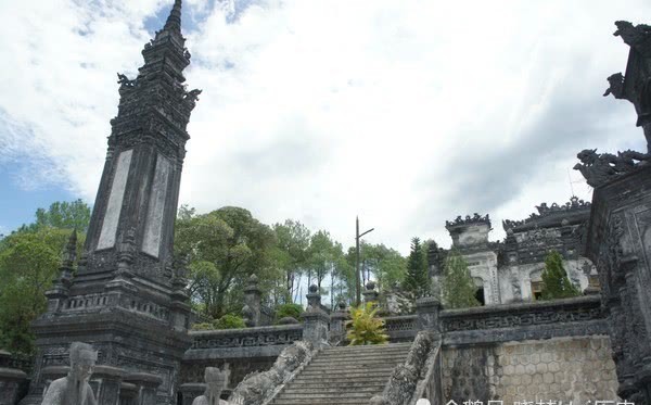 夸赞|“天子守国门,君王死社稷”这样的明朝你还会夸赞么?