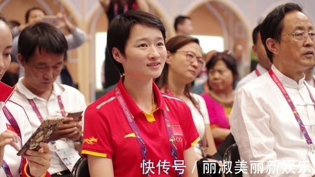 领奖台|34岁辣妈2获奥运金牌,退役2年后复出,4战奥运会挑战最高领奖台