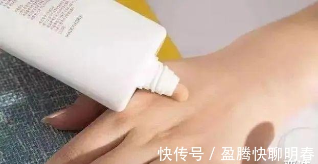 薇娅|能让李佳琦和薇娅看得上,这韩国去角质凝胶,实力真的很强大