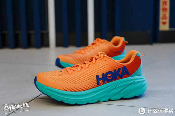 跑者|极度鉴证科｜HOKA ONE ONE RINCON 3的十点上脚体验