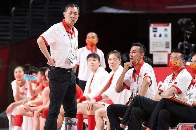 韓旭|CCTV5直播！中國女籃全新陣容亮相，許利民或被取代，雙塔成關(guān)鍵