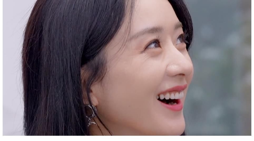赵丽颖综艺中的一个举动，是否是她对于离婚后自己状态的注释？