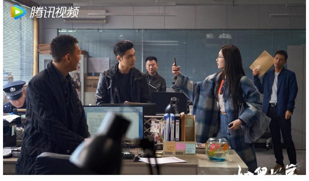 扫黑|“扫黑风暴”开播，孙红雷身陷泥潭，刘奕君张艺兴会不会是他的救赎！