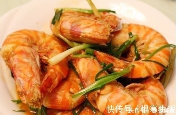 婆婆来家做客,花了半小时就做完,成本才20元,吃的她满心欢喜