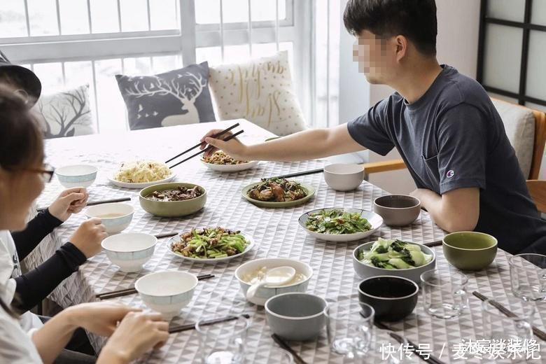 书房|她将客厅去掉,54㎡变四室,完工后,蜗居变豪宅,惊艳了整个小区