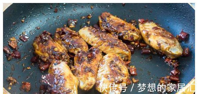 一日三餐|晚饭3菜1汤，依然是家常的食材简单的做法，一家人吃得特别满足