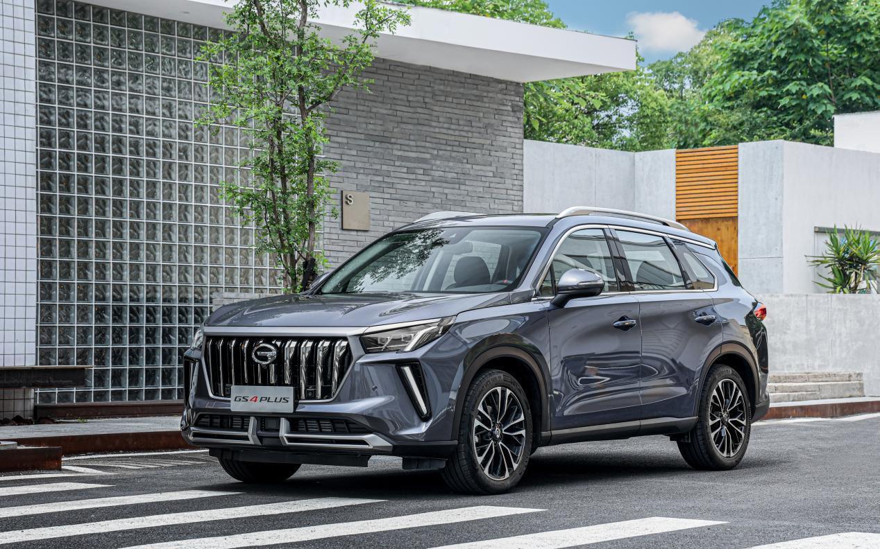 廣汽傳祺gs4|拉出脫口秀大咖趙曉卉，傳祺GS4PLUS就能逆風(fēng)飛揚(yáng)嗎？