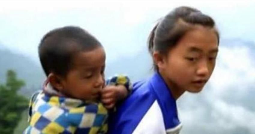 网红|她是《变形计》中的神仙妹妹,高二辍学成网红,化浓妆直播引热议