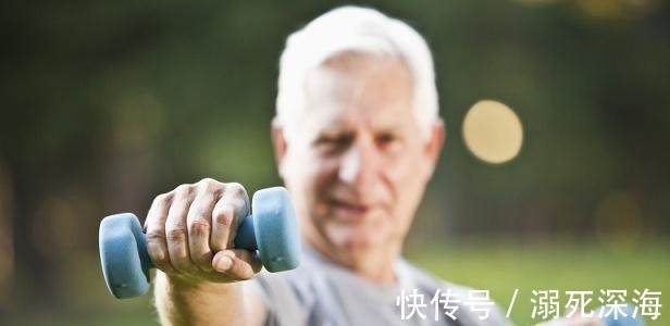 肠胃疾病|134岁老人抽烟又喝酒,长寿只因从不碰这物,常做三事!