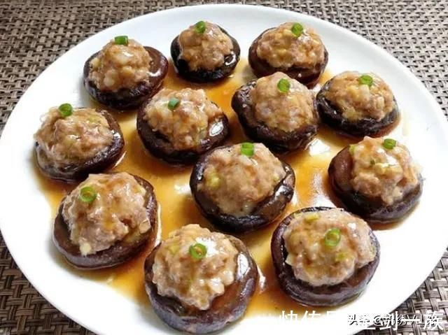 推荐美味诱人的12道家常菜，荤素搭配，简单营养，好吃又下饭