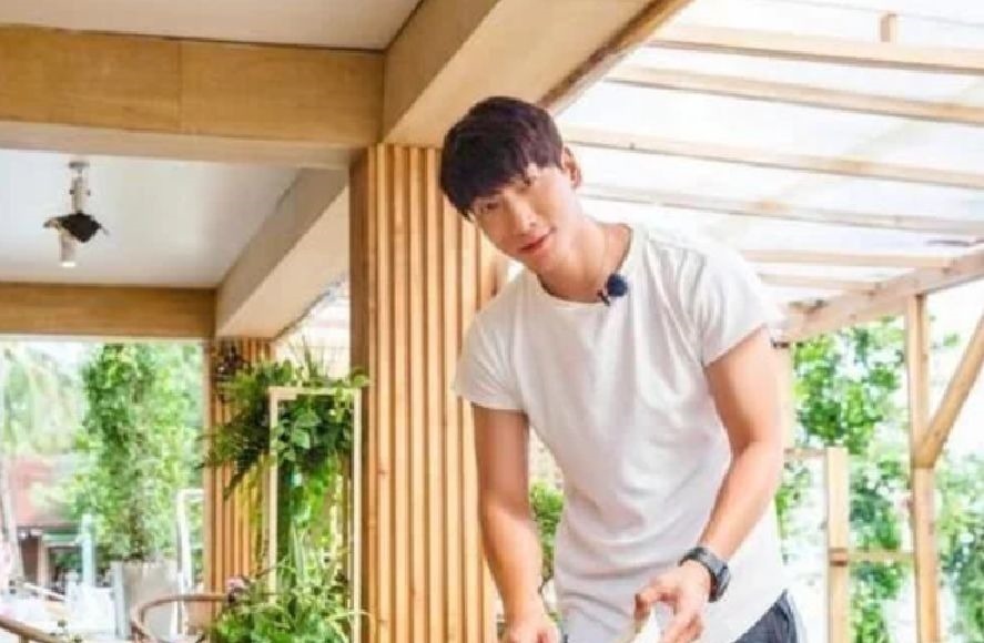 娱乐圈最会做饭的男明星,知道黄磊张亮不算啥,他竟然隐藏这么深