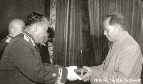 十大元帅|建国十大元帅,只有3个人被主席称为“老总”原因很感动人!