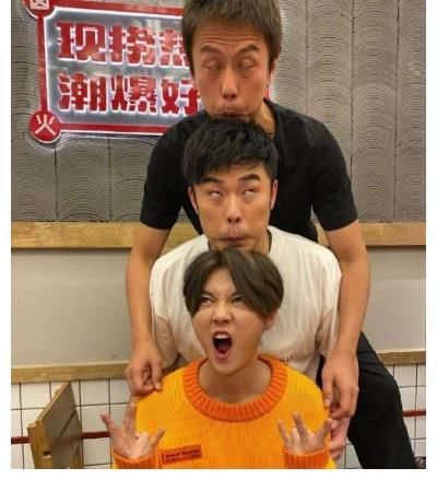 彭昱暢不去海島改組男團？“五哈團”酷颯高冷，網(wǎng)友：真有被帥到