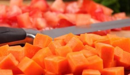 菠菜|胡萝卜和此物一起煮，失眠好了，视力好了，有助血管畅通