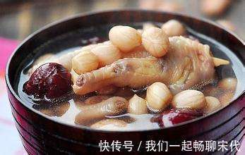 鸡脚|女性常吃此物,让身体补充胶原蛋白,皮肤光滑,早吃早漂亮