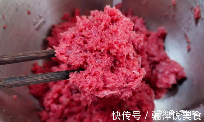 牛肉|夏季少吃鸡鸭鱼肉，多给孩子吃牛肉，营养不上火，蒸包子吃真香！