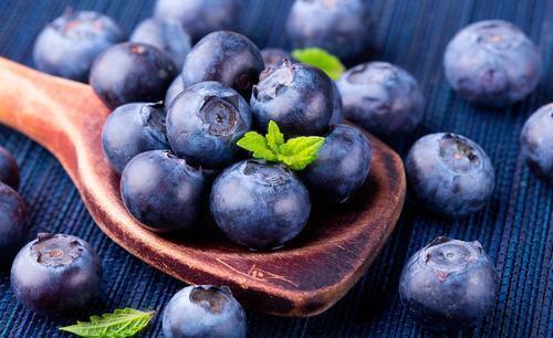 香辛油|秋季养生，坚持吃3种食物，排毒消脂，清理肠胃，营养更全面