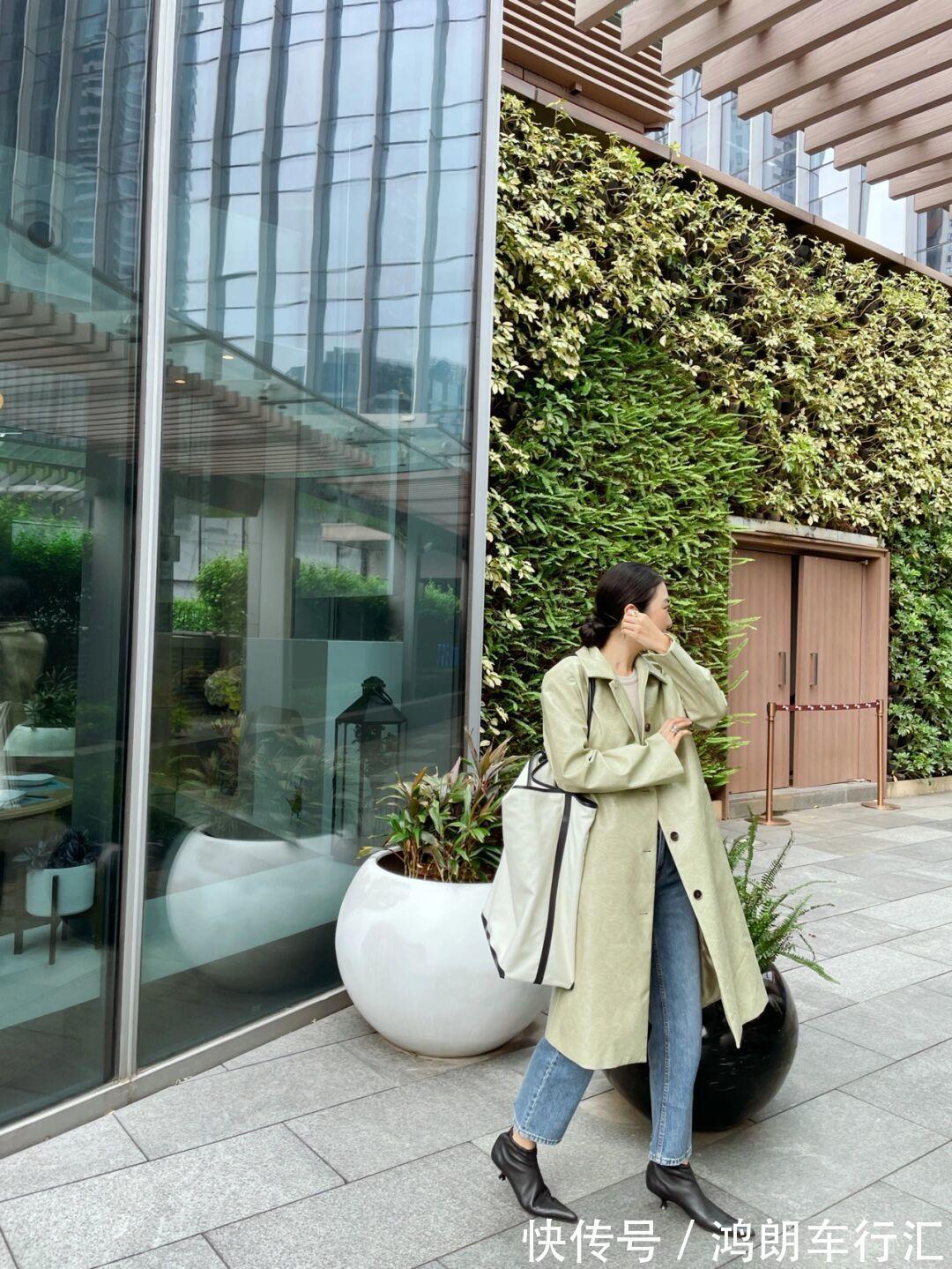 穿搭 你离时尚只差一件“皮大衣”,掌握几个穿搭小技巧,让你气质翻倍