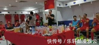 京媒|国足93人引众怒京媒名记人多力量大,踢越南日本不哆嗦