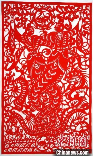 民间|高手在民间！且看这名保安用剪纸诉说中国神话故事