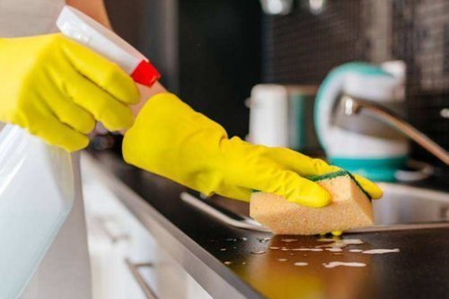 万能|别再出去买清洁剂了!5毛钱自制一瓶万能去污剂,秒杀厨房重油污