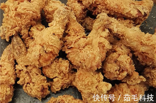 豆制品|豆制品是高嘌呤食物，痛风患者不能吃？痛风患者需忌口哪些食物？