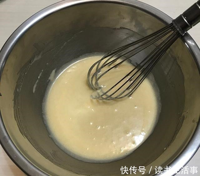 这款费南雪蛋糕，材料简单容易上手，香味浓郁，外焦内软，很好吃