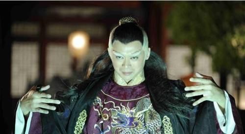 能把太监演活的演员,气场最强的是甄子丹