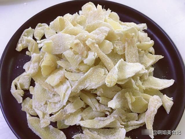 冰糖|三伏天，女人最该吃的是它，驱寒暖胃，好吃又养生