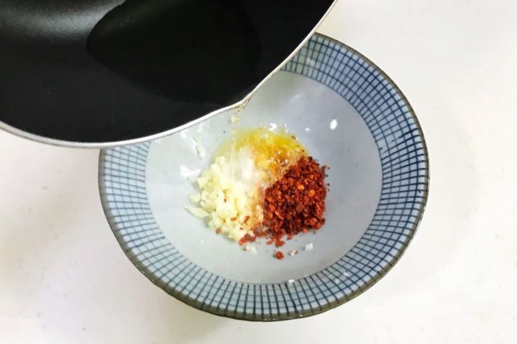 凉拌酸辣土豆丝，开胃下饭味道好，家常凉菜佳品