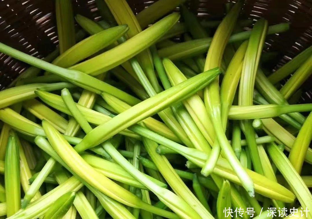 农村的6种花,烙饼子、炒菜、炖汤···再晚没得吃了!