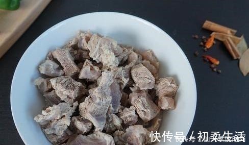 山楂|炖牛肉要想软烂入味，这3样东西不能少，省时又省火，材料家家有