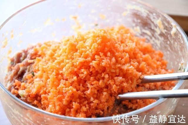 鸡蛋饺|这道菜老少皆宜，比蛋饺简单快手，年夜饭做给家人吃妥妥的