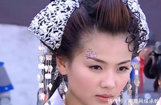 皇后|她与小姐同嫁皇帝,她逆袭成为皇后,成人生赢家