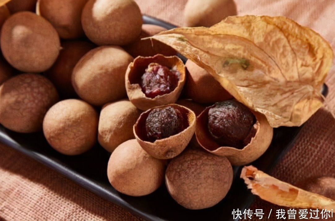 人到中年,常吃3种食物,缓解疲劳,补血养颜,清理体内毒素