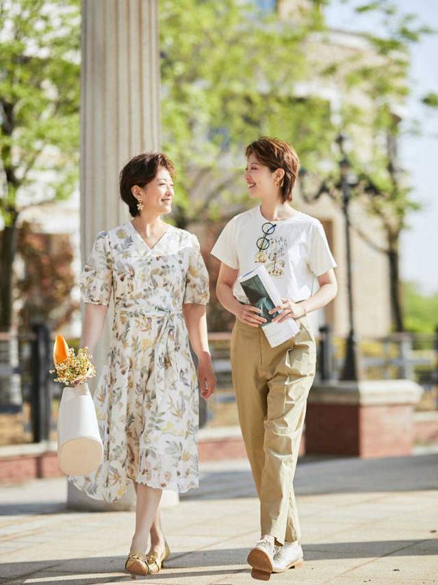 得体|40+的女人穿搭分享,如何打造气质感?提前品味又显得高级