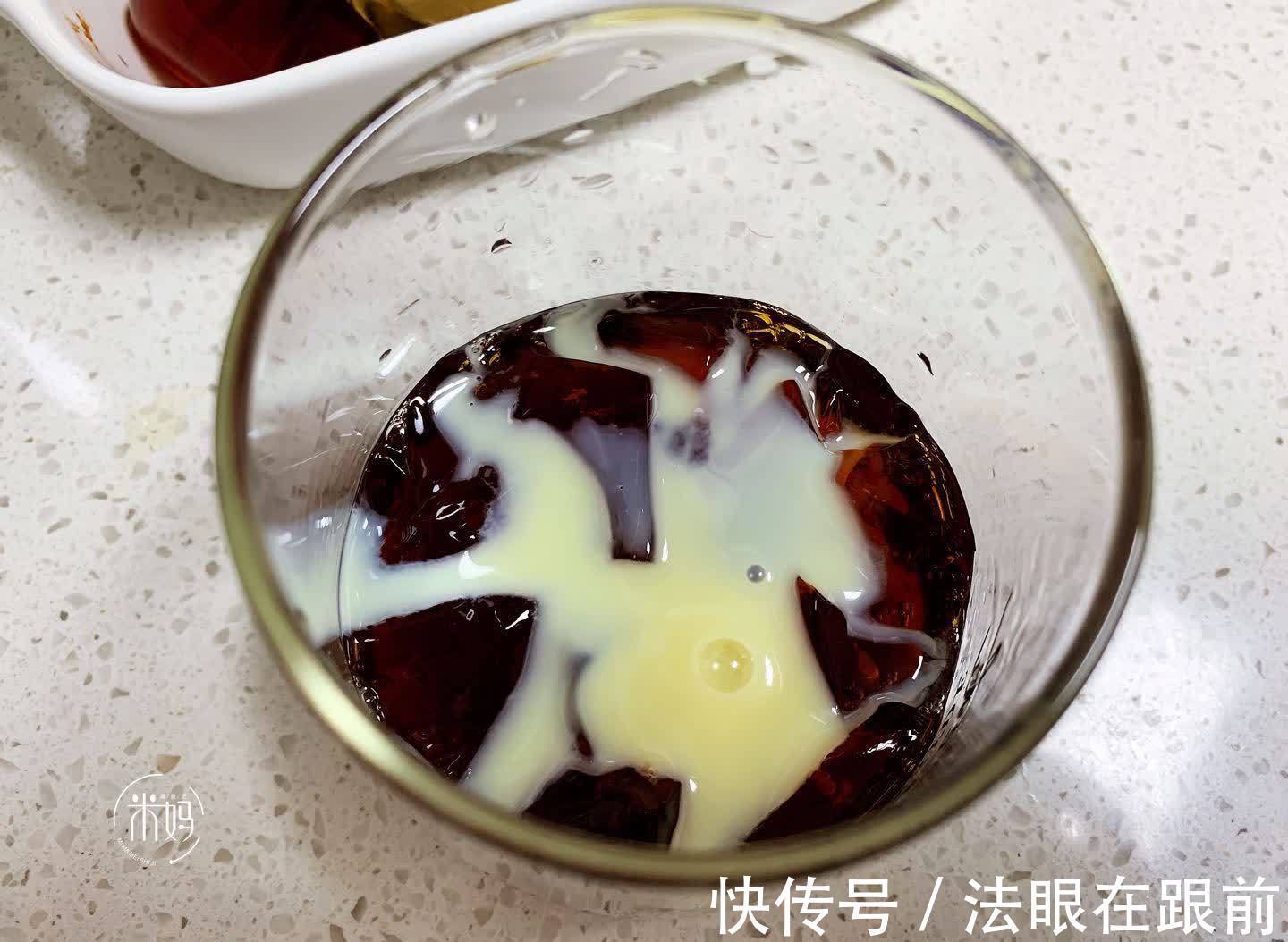 乌龙茶叶|夏天最爱的饮品，店里买一杯要20块，自己做，成本8块钱全家喝饱