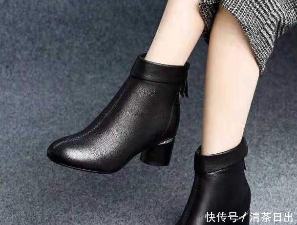  高跟女靴韩版百色显|又冷又土的单鞋别穿了，今年这种暖暖鞋火了，时髦保暖不累脚