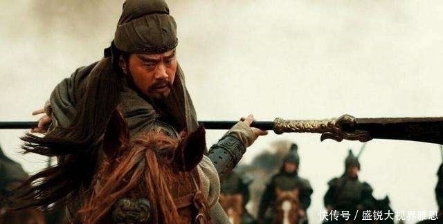 别再说吕布在三国里排名第一了,如果这两人出山,吕布必死